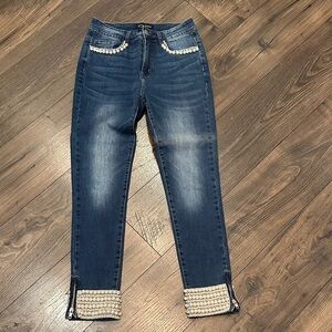 Fun Boston Proper Blue Jeans with Pearl Accents in Size 4